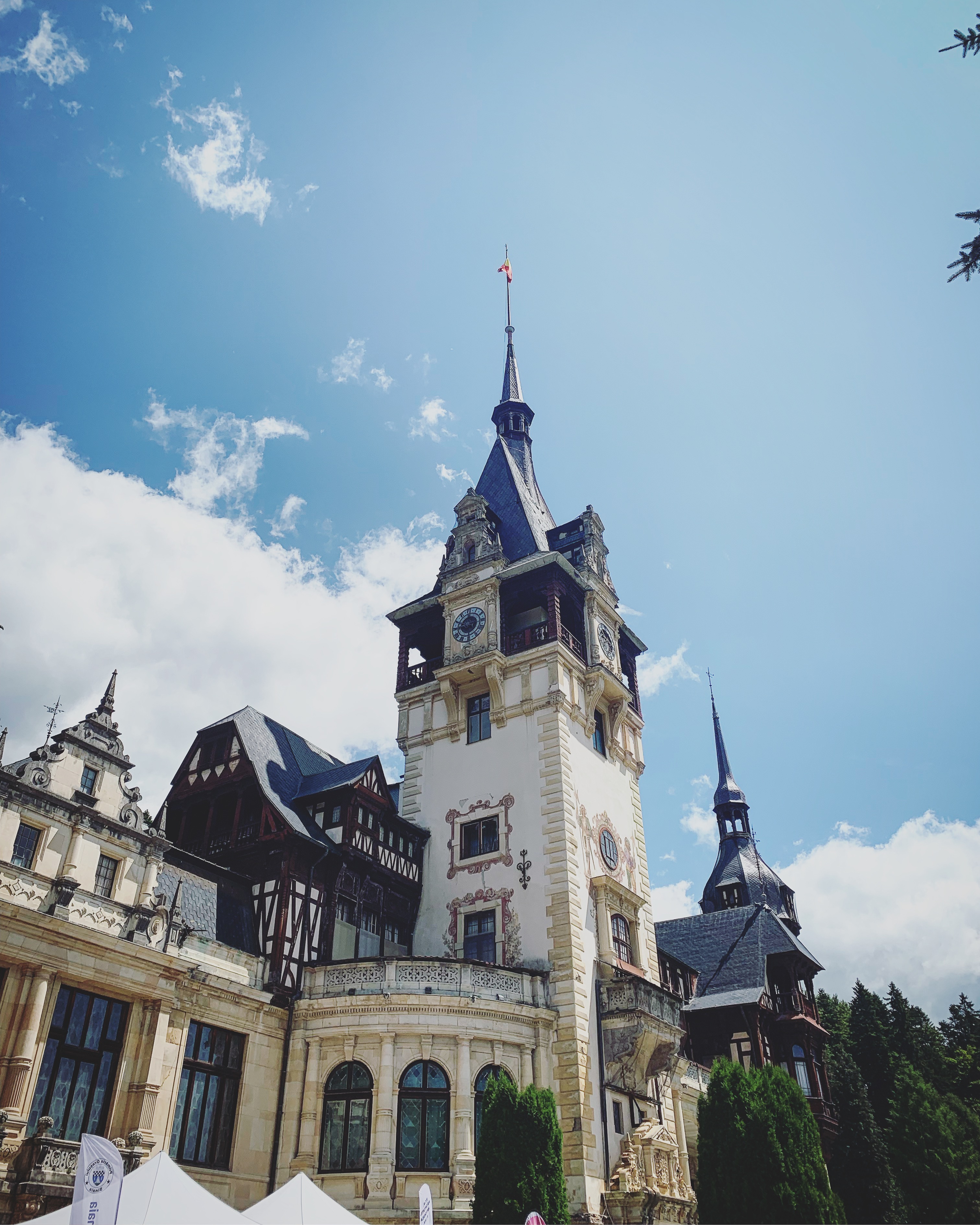 7CD5CAA4-0CD1-4108-A798-CDCC9E5BD906