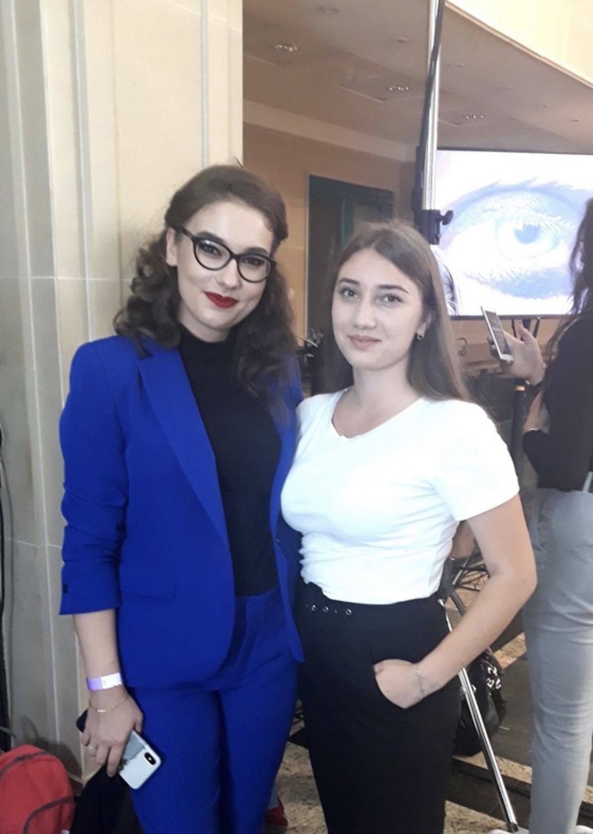 22C47266-8D56-4DD2-AD8C-DF8BB6005E61