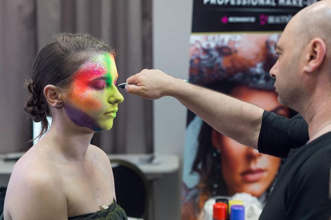 65C1DC8C-389D-4FAA-B379-010297439C7C